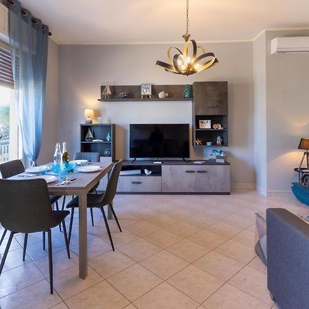 Casa Del Bello - Appartamento Di Fronte Al Mare A Silvi 실비마리나 외부 사진